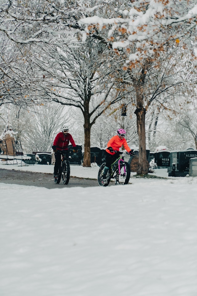 Cycling Tips for Winter: Stay Warm and Safe on Your Rides