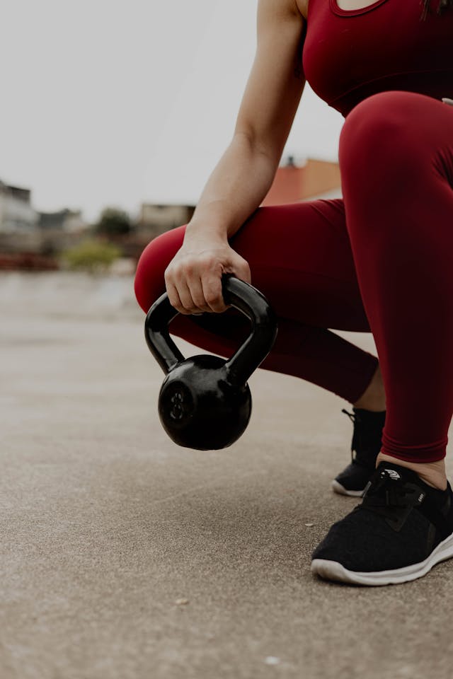 The 20 Minute Beginner Kettlebell Workout That Actually Works